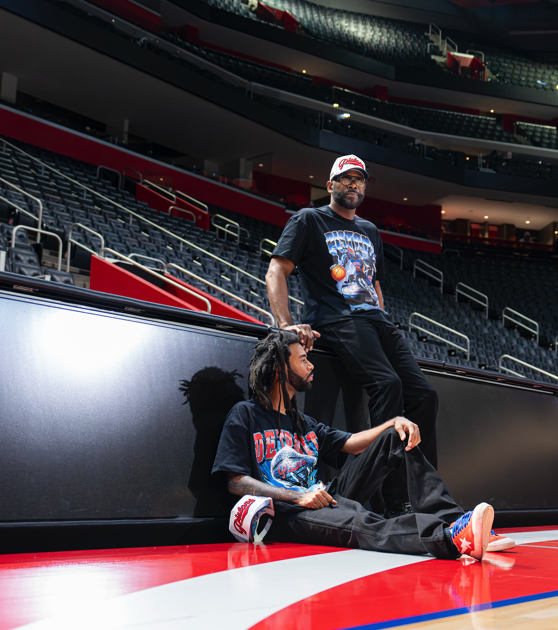 PISTONS HORSEPOWER TEE OFF BLACK