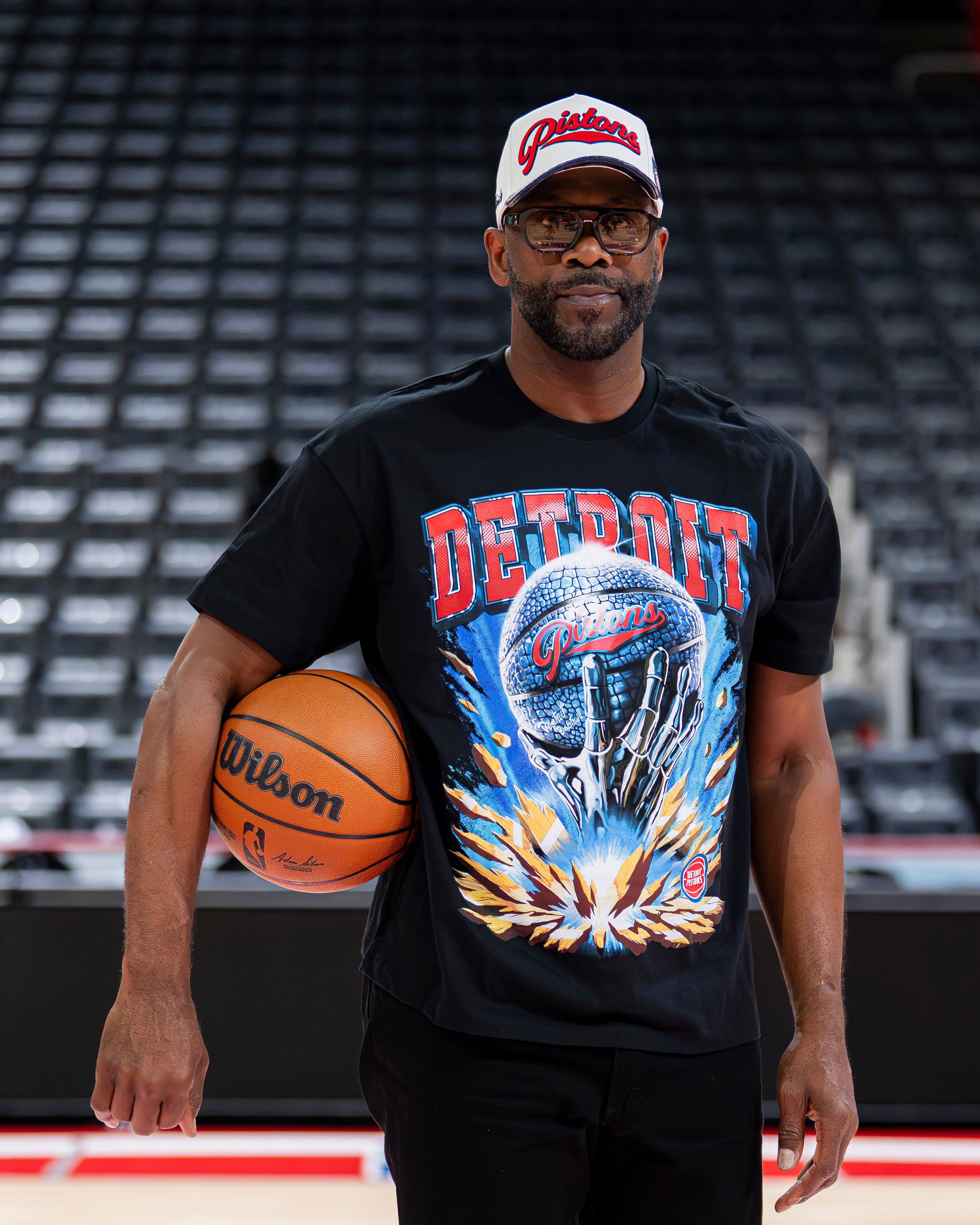 PISTONS GATOR TEE OFF BLACK