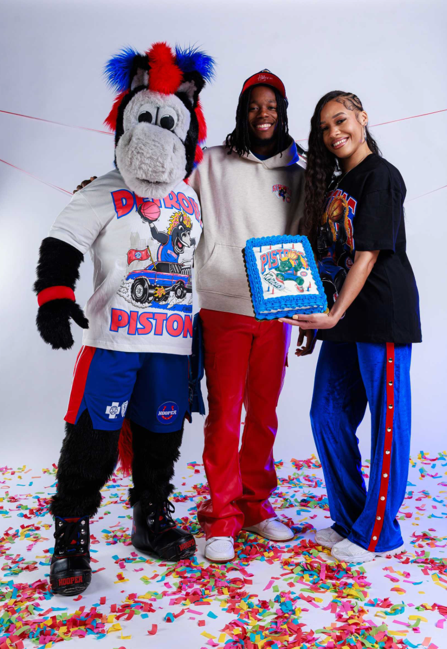 CARTOON HOOPER TEE WHITE